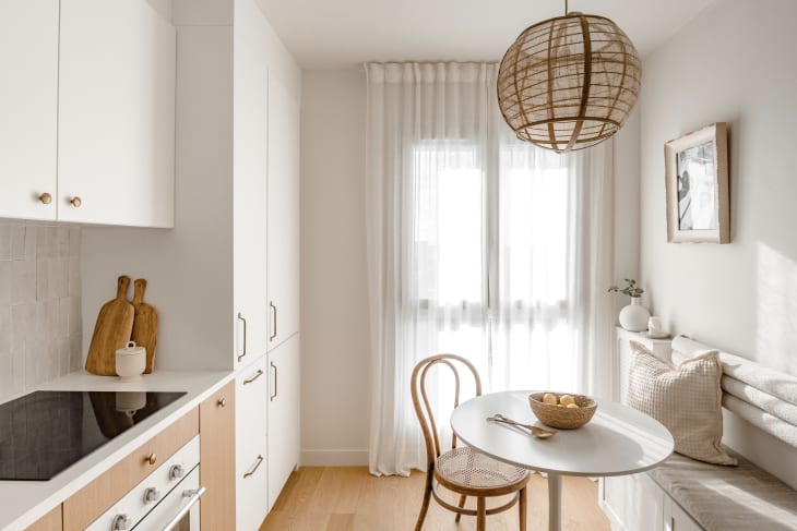 Litter box in outlet kitchen